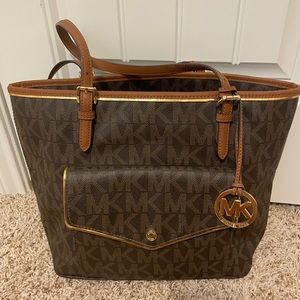 Michel Kors Purse